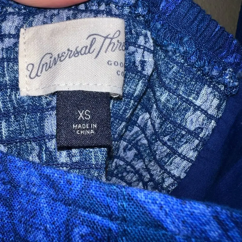 Universal Thread Blue Floral Smocked Midi Dress XS Pockets Cottagecore NWOT - Picture 11 of 11